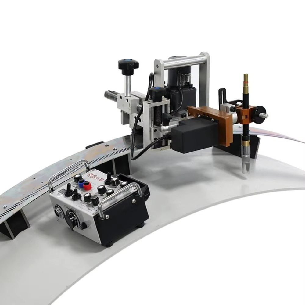 フィレット溶接台車 低欠陥率溶接車 自動振動システム ボック - Tools For Fabrication Workshop のレビューと価格